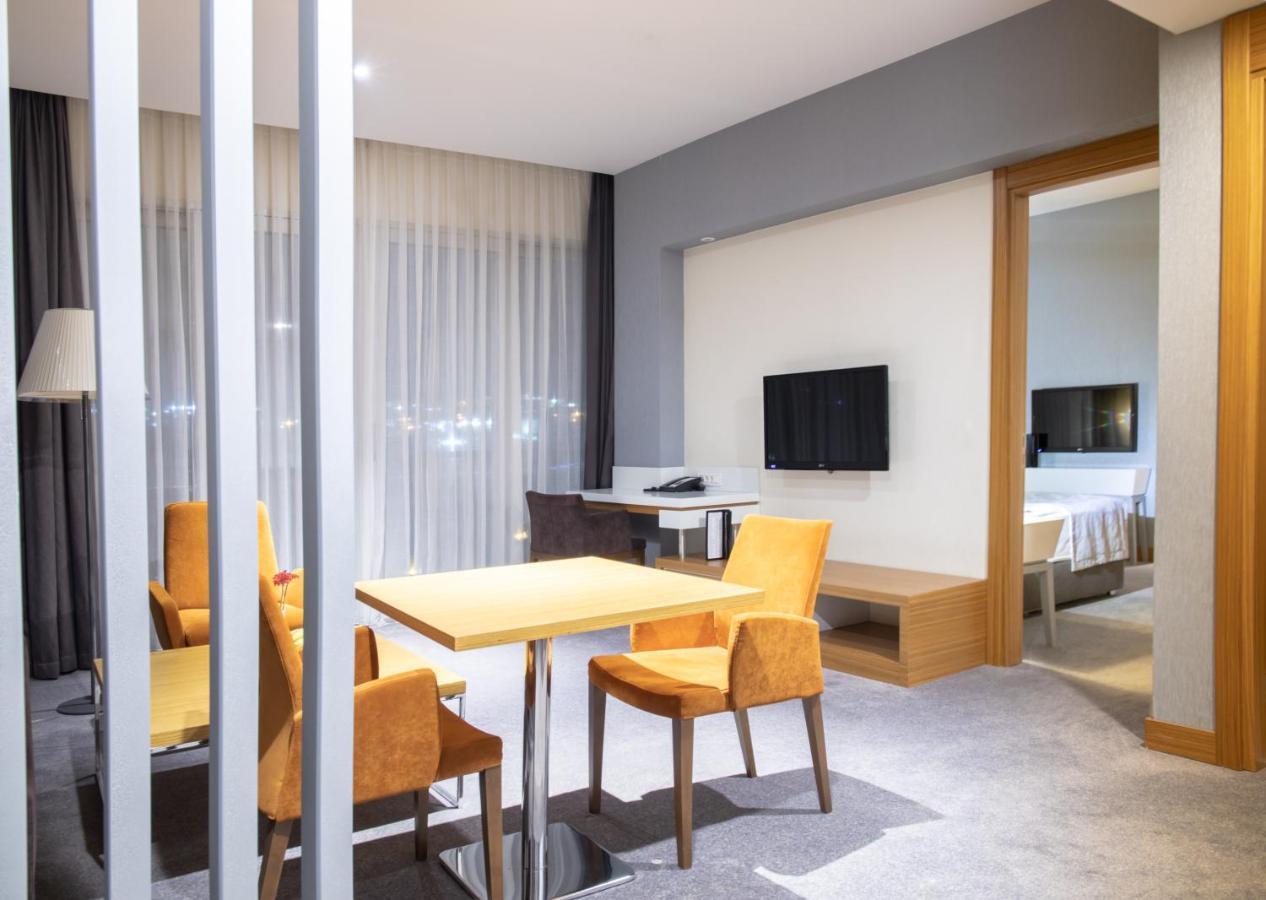 Ramada Plaza By Wyndham Istanbul Asia Airport Kocaeli Buitenkant foto